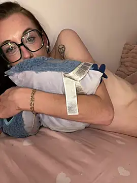 jeunecoupllen Live XXX chat