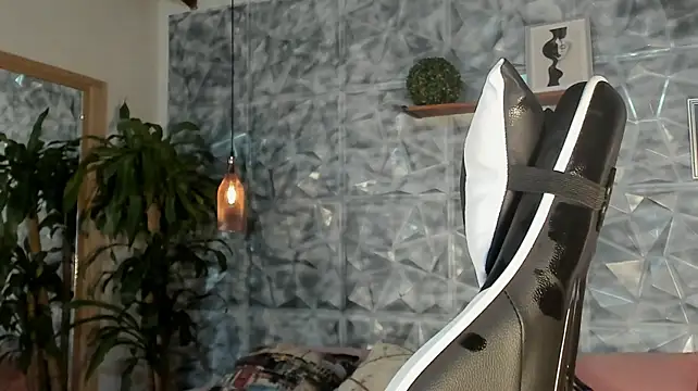 Živý XXX chat elliot_colton