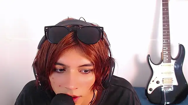 XXX chat uživo modela oli_dusk