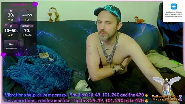 Chatroom XXX en direct de SwatRocShy