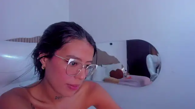 Iris8__ – Live XXX-chat