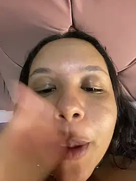 Bigostosa's Live XXX Chat