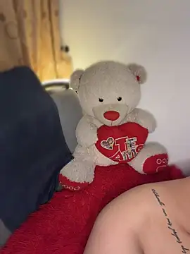 Mila_cherry1n Live XXX chat