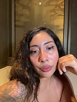 O-Enjoyern Live XXX chat