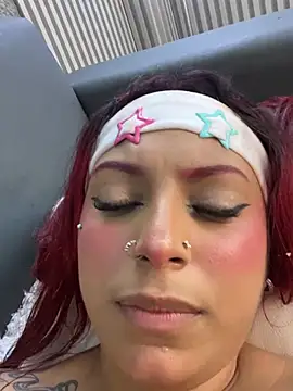 GiaRedd Live XXX-Chat