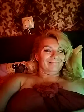Pokazy przed kamerką – Milla_kis