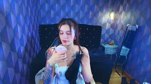 LiaHarryisn Live XXX chat