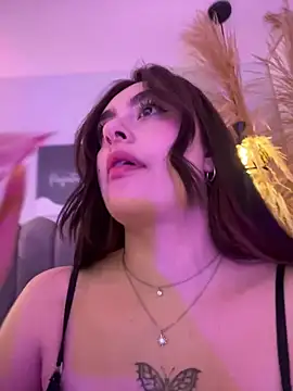 צ'אט XXX בשידור חי של cute__cherry_