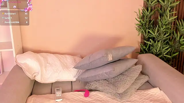 Frida-kirogan Live XXX chat