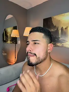 ApoloMakris Live XXX-Chat