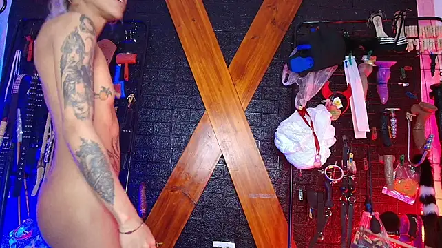 Ariaoficialn Live XXX chat