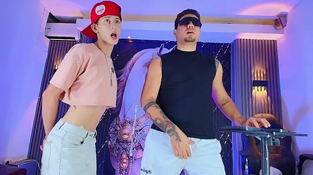 The_Boy_King_ XXX чат на живо
