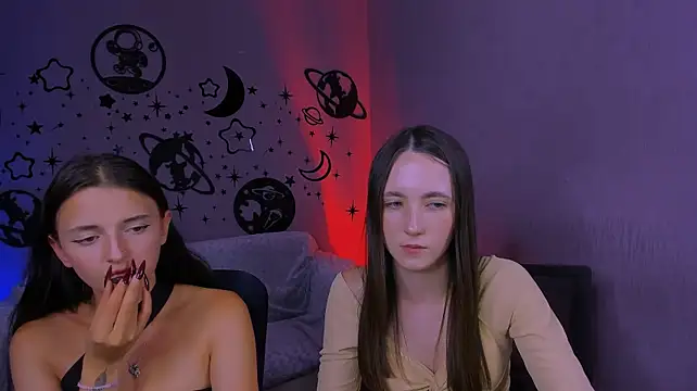 Онлайн чат XXX bella_dorn