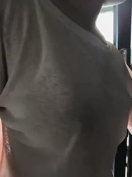 Lolan-00 live XXX chat