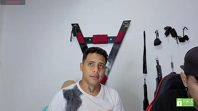 Živý XXX chat EliteBoysLive