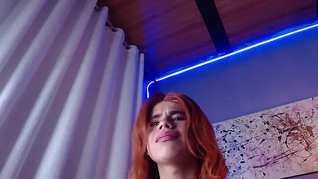 Chat XXX ao vivo de emma_cut3_