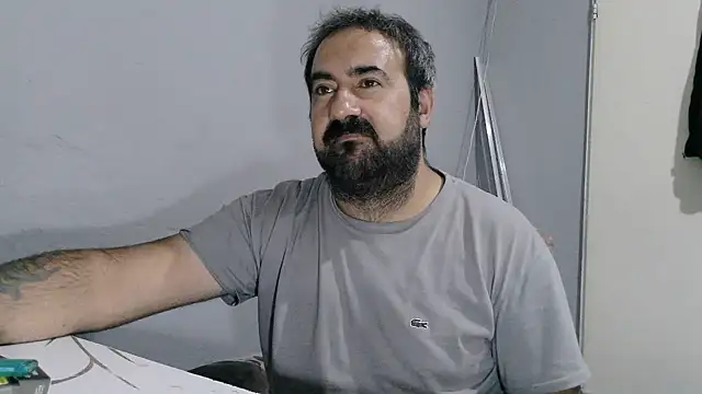 -Hunter_Blaze- Chat XXX in diretta