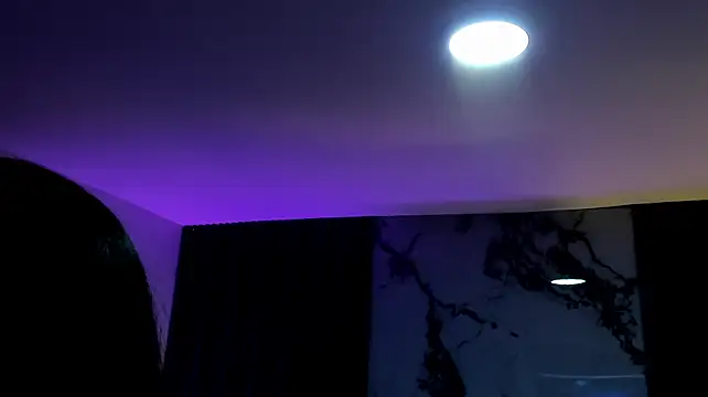 Lillyortizn Live XXX chat