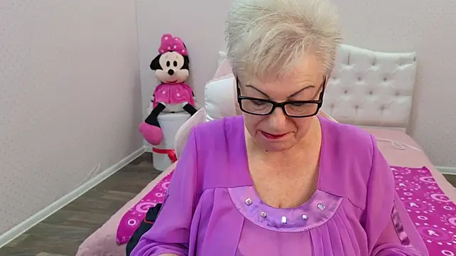 XXX chat uživo modela KayleSmoll