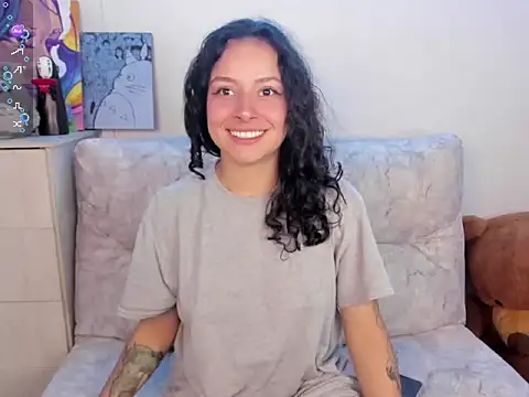 emillyaquan Live XXX chat