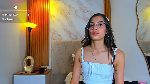 Онлайн чат XXX j_belle_