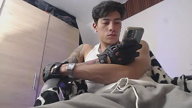 chomelo6 Live XXX-Chat