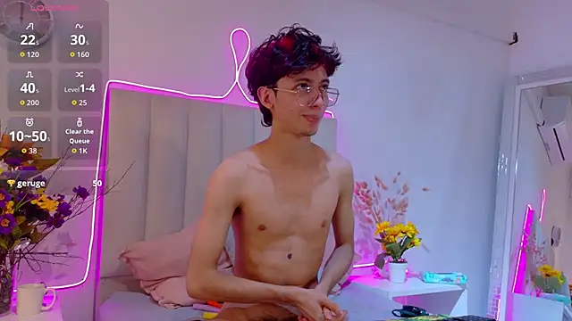 Chatroom XXX en direct de Twink_Sebas7