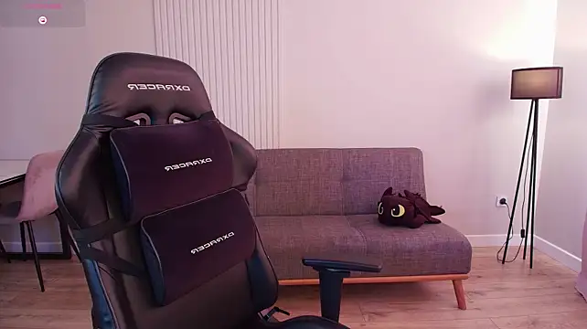 frozensakuran Live XXX chat