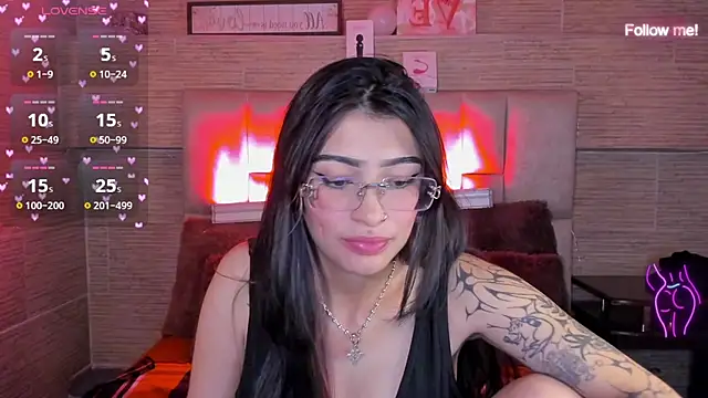 mia_devine_n Live XXX chat
