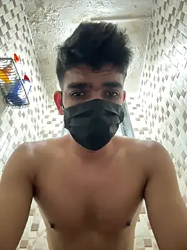 Show de Naughtytomboy78 na webcam