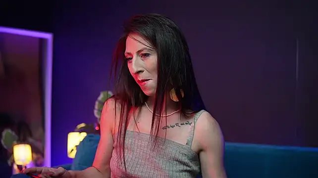 RubyRosan Live XXX chat