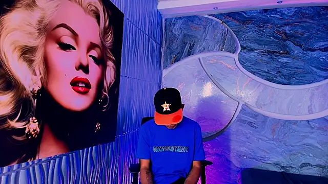 NIO_KLOUDS_'s Live XXX Chat