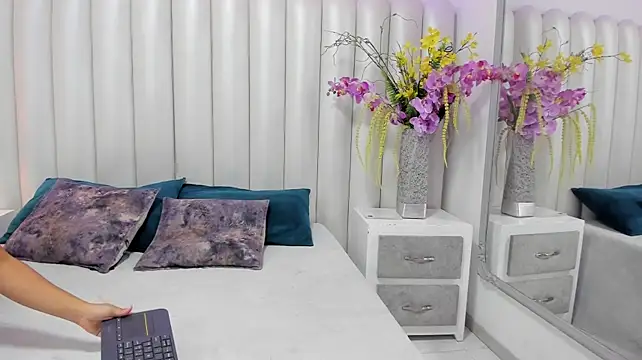 SofiaBrock's Live XXX Chat