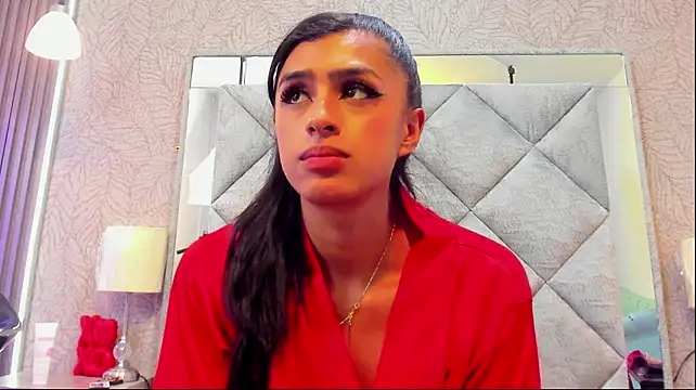 Chat XXX ao vivo de LilithDesire_