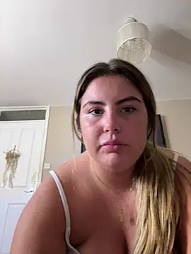 hiddensecretxx Live XXX Chat