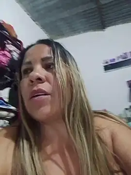 Chat XXX ao vivo de LaIndia1
