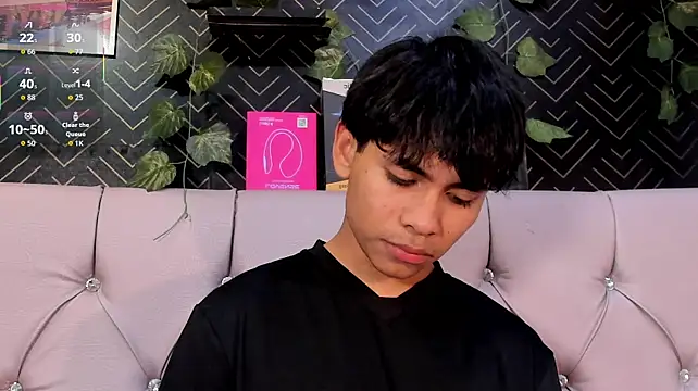 Ethan_Westt Adlı Modelin Web Kamerası Şovu