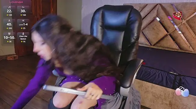 moon2_1_n Live XXX chat