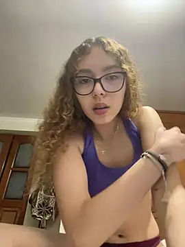 Isabelle_Noirn Live XXX chat