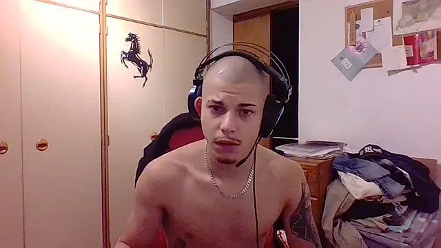 Akillas – Naživo XXX chat