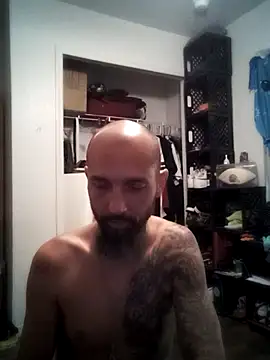 tainted95 Live XXX-Chat