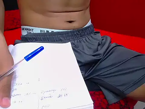 skinny20boyn Live XXX chat