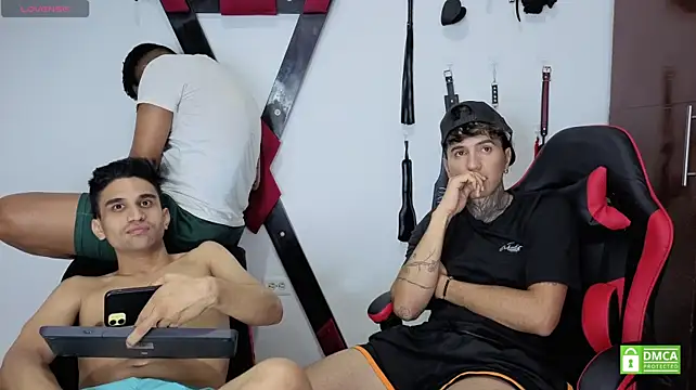 Chat XXX ao vivo de EliteBoysLive