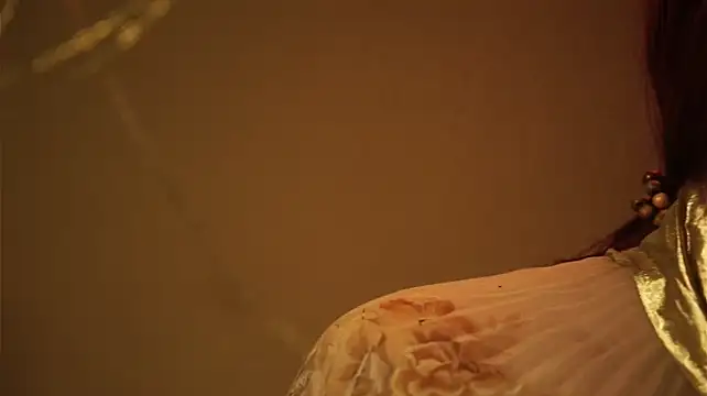ginger_hugs' Live XXX Chat