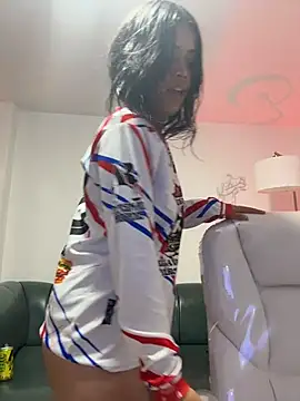 Diamond_sweett_n Live XXX chat