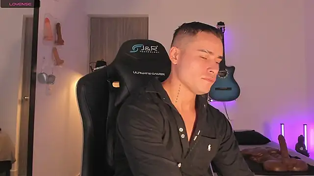 Chatroom XXX en direct de connorsmiith