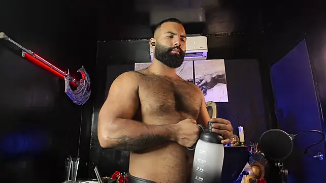 Chat XXX en directo de BeardAndrew