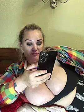 VikiiStoun's Live XXX Chat