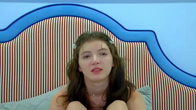 SophiaProve XXX чат на живо