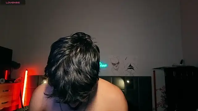 JordanShow live XXX chat